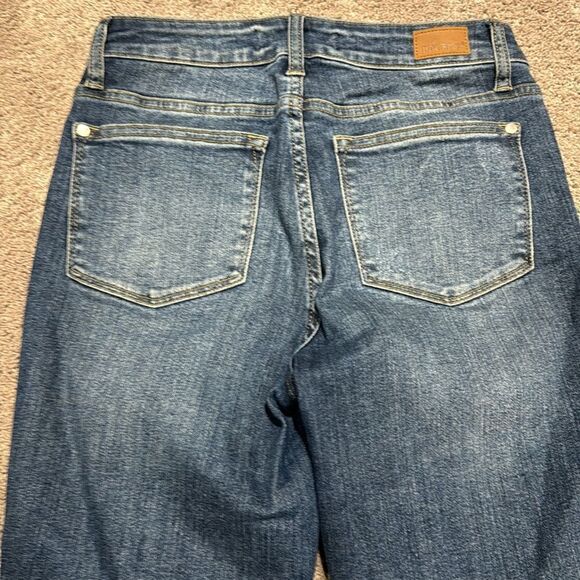 Judy blue! Dark stretchy relaxed denim size 3 like new - Picture 9 of 9